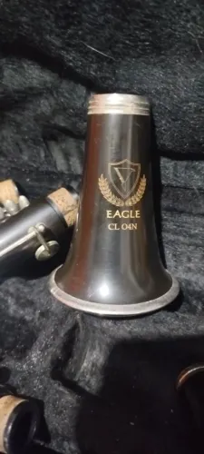 Clarinete a venda ?