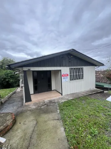 Casa para alugar em Criciúma - Operária Nova