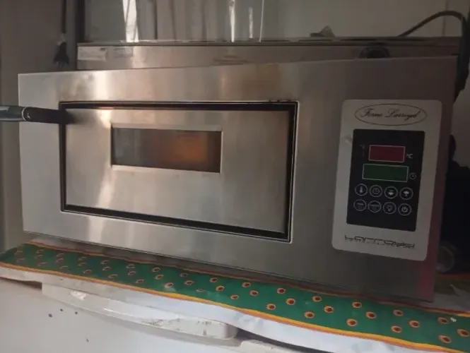 Forno larroyd 220v
