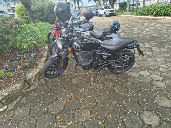 TROCO Hunter 350 Rebel Black 24/25