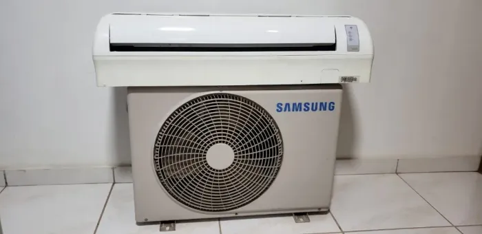 Ar-condicionado Split 12.000 BTU Samsung