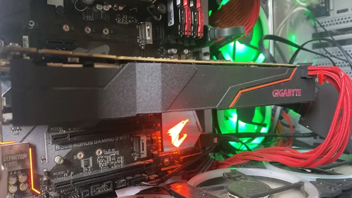 GTX 1080 8gb gigabyte oc