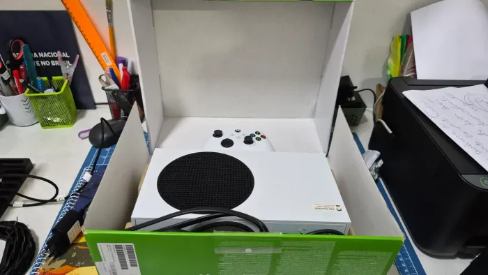 ? VENDO XBOX SERIES S 512GB SSD ? POTÊNCIA, VELOCIDADE E DIVERSÃO NA NOVA GERAÇÃO
