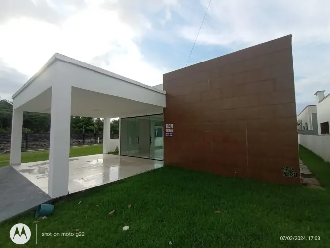 Vendo casa em condomínio, parque paraíso !