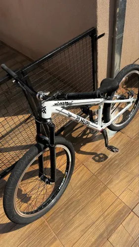 Hupi whistler 2025