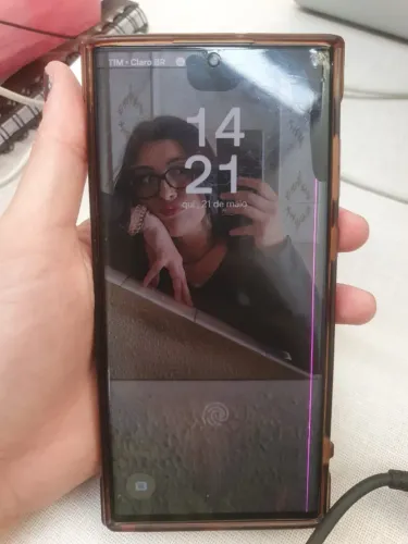 Samsung S22 Ultra - tela danificada