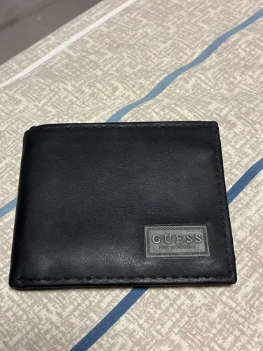 Carteira Guess