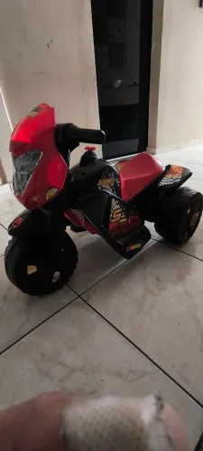 Moto elétrica Bandeirantes 