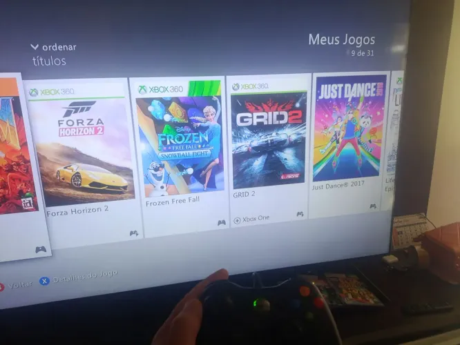 Xbox 360 kinect + de 30 jogos originais bloqueado igual novo