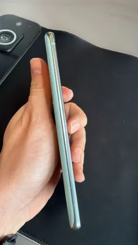 S20-FE muito novo com carregador original  fone original e caixa aceito cartão 