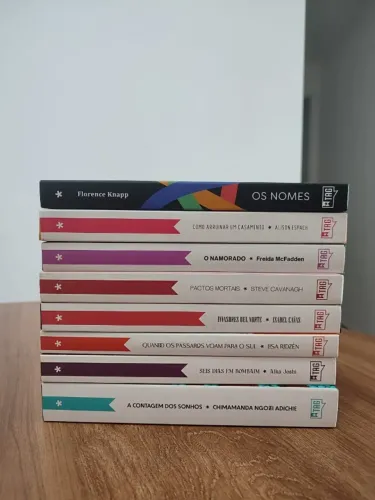Livro Como Arruinar um Casamento - KIT TAG