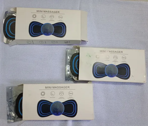 Kit com três mini massageador.