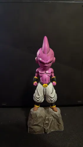 Estatueta Kid Buu Dragonball