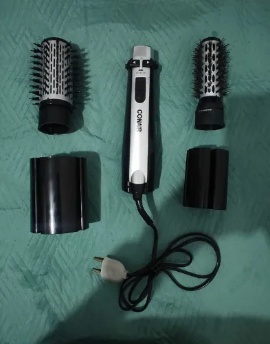 Vendo escova alisa modela CONAIR 