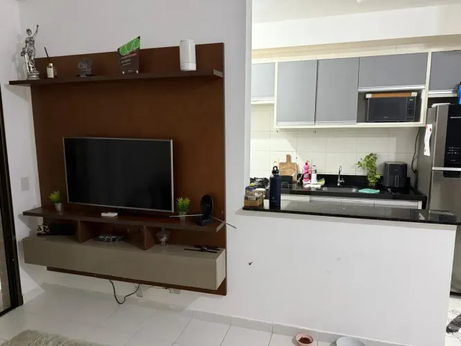 Alugo apartamento mobiliado no Jardim de Provence