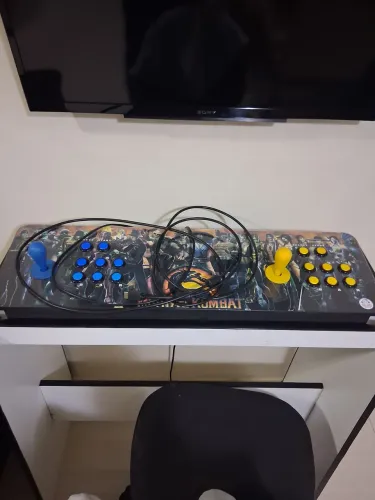 1 mes de uso um excelente fliperama