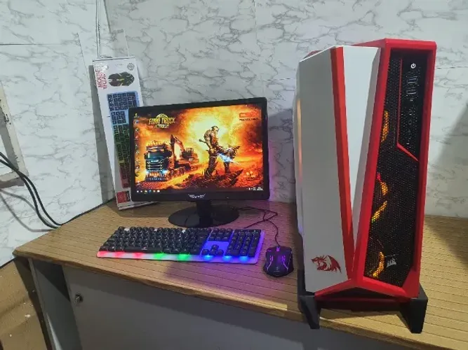 VENDO/TROCO PC GAMER / i5 3330/ 8GB RAM RGB/ SSD120/ GTX650 / FORMATADO + JOGOS