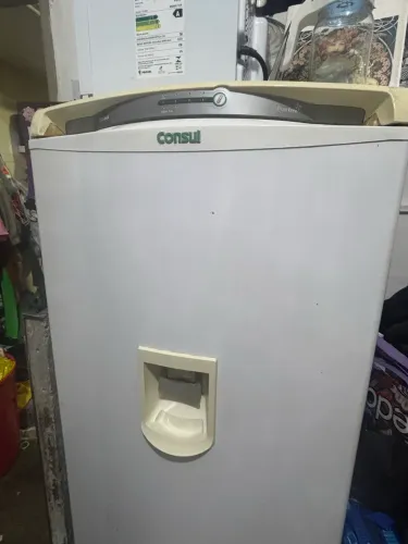 Geladeira Consul Facilite Frost Free 300 Litros, sob o código de identificação CRG36A
