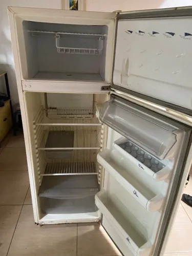 Doação- Geladeira
