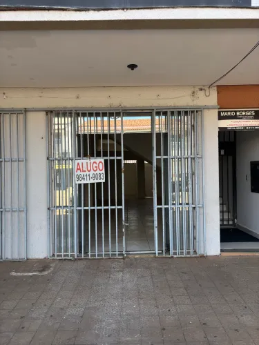 Alugo sala comercial na 504 sul al 3 lote 5