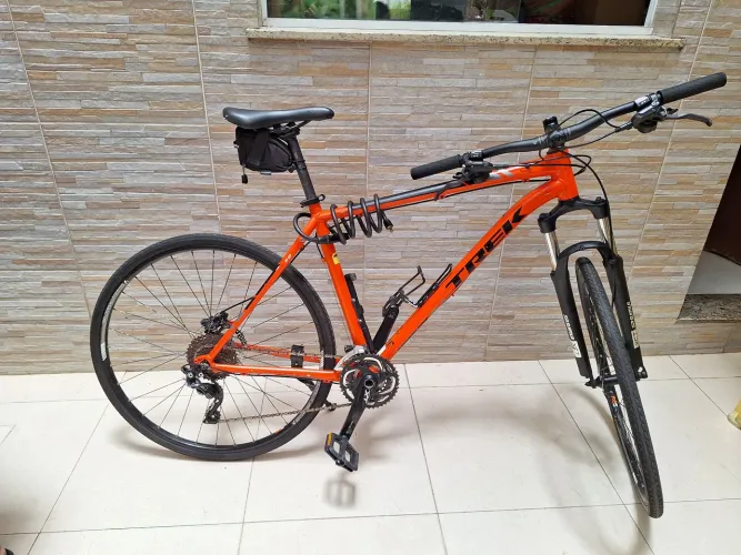 Bicicleta Trek X-Caliber 6 Aro 29 Câmbio Shimano Deore XT 