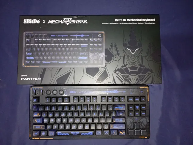 Teclado mecânico 8BitDo BT/2.4G/USB-C