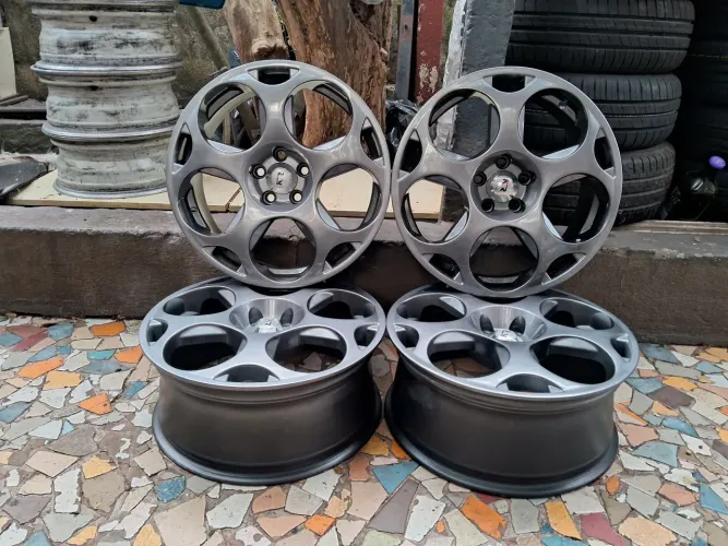 Jogo de rodas de liga leve esportiva aro 17/5 furos modelo lamborghini com furacão 5x100