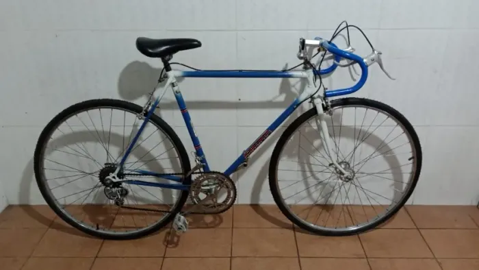 CALOI 10 1979 TODA ORIGINAL COM PINTURA PERSONALIZADA
