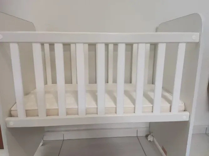 Vendo Mini berço com colchão usado em boas condições de uso