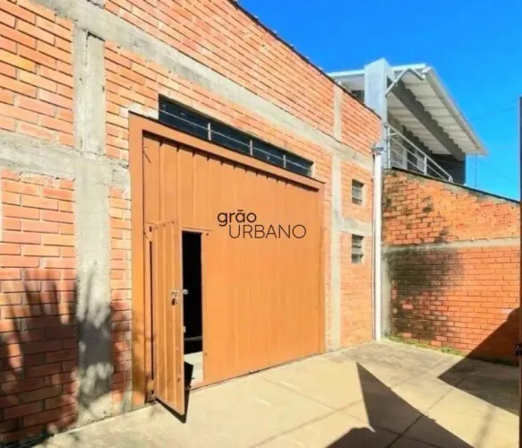 Pavilhão com 110m² para locação no Bairro Mato Grande