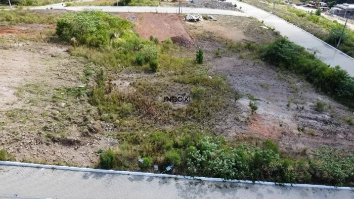 INBOX CIA IMOBILIÁRIA VENDE, TERRENO EM MONTE BELO DO SUL, FRENTE NORTE