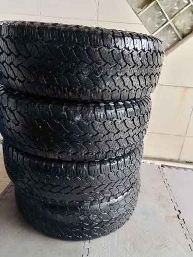 Pneus 225/65 17R AT TR4 
