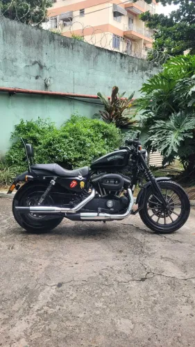 Harley Davidson 883 IRON