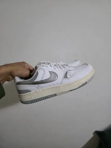 USADO - Nike Force Branco e Cinze N40