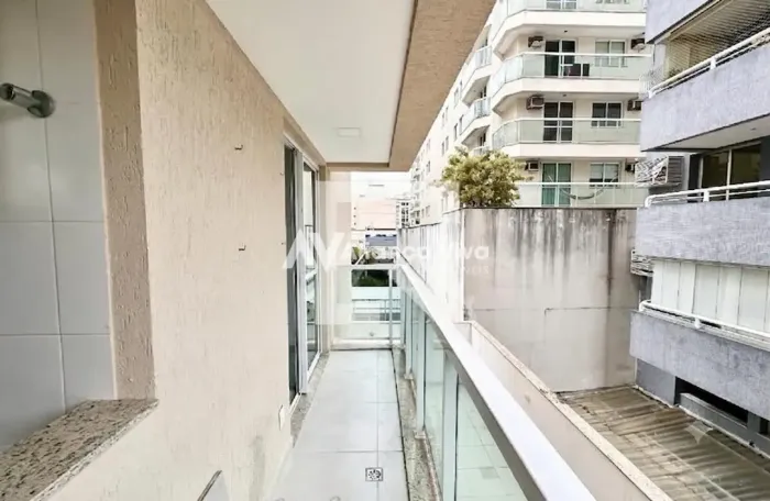 Botafogo | Apartamento 2 quartos, sendo 1 suite