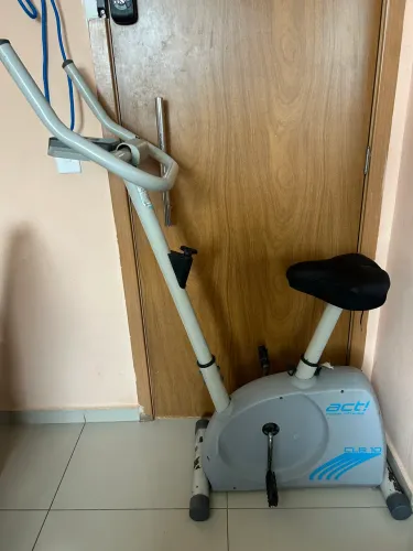 Bicicleta ergométrica ACT CLB10