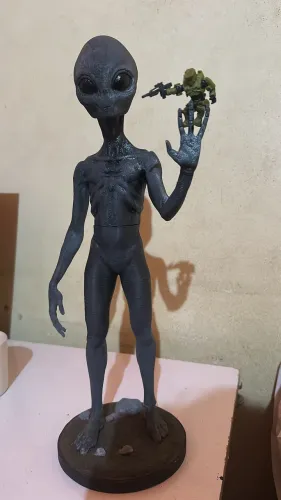 Alien grey 45cm
