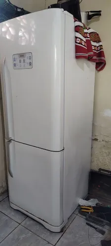 Geladeira Inverte Eletrolux