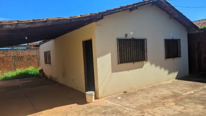 Casa Jardim Noroeste