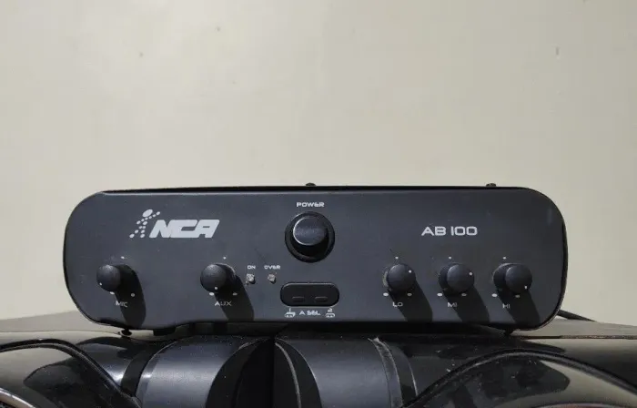 Amplificador NCA AB-100