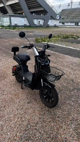 Vende-se moto elétrica!
