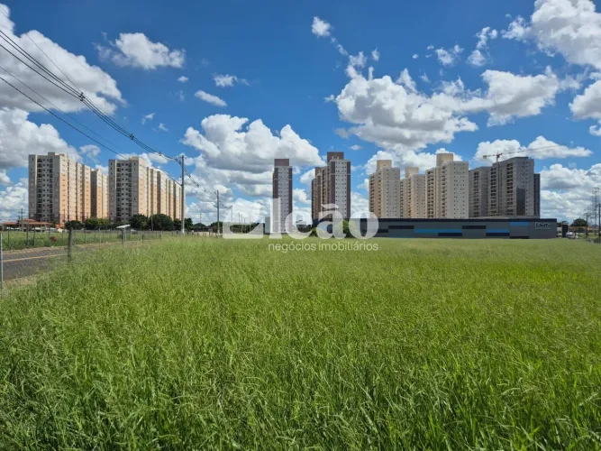 Terreno comercial/residencial à venda em Americana/SP