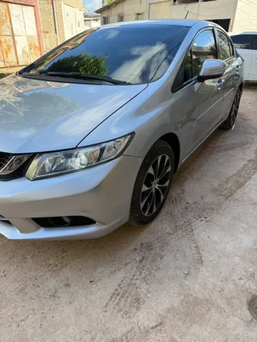 Honda Civic Sedan LXR 2.0 Flexone 16V Aut. 4P 2016