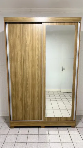 Vendo guarda-roupa Kappesberg solteiro