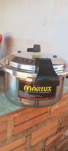 Panela de pressão industrial 11 litros nova
