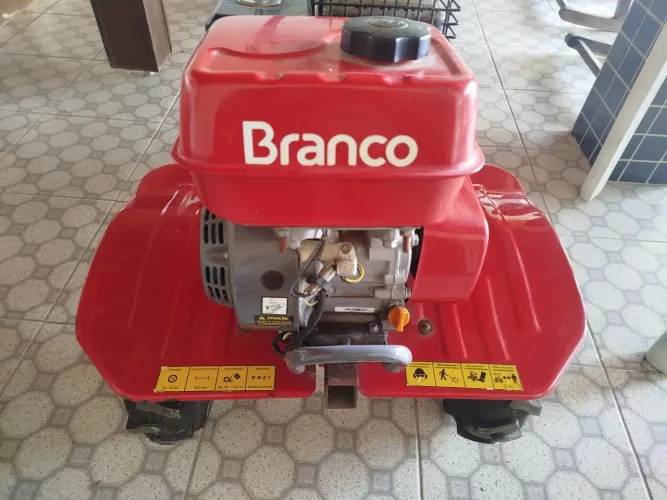 Trator