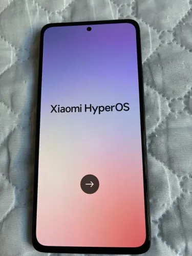 Xiaomi Redmi Note 14 4G na versão com 8 GB de RAM e 256 GB de armazenamento