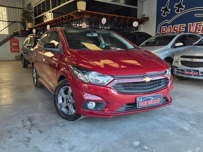 Chevrolet Onix Hatch Effect 1.4 8V Flex Power Mec. 4P 2018