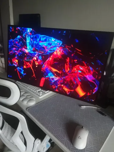 Monitor OLED Samsung G5 Odysseus