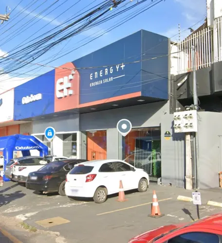 PONTO COMERCIAL P/ LOJA, ESCRITÓRIO, CLÍNICA, COMÉRCIO EM GERAL, REGIÃO CARMINDO C/ FERNAN